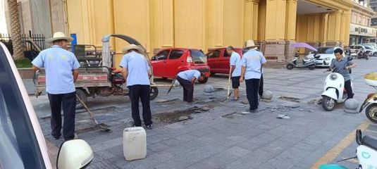 上高城管 烈日下的坚守 城市管理“不降温”